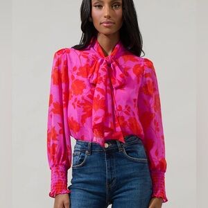 Sugarlips Fergie Tie Front Blouse - L